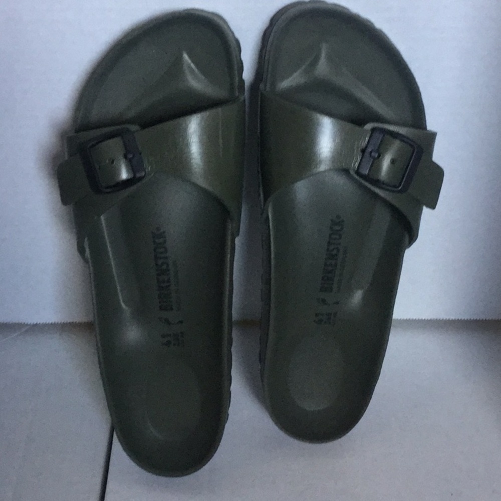 Unisex Birkenstock Sandals - New - Never Worn!